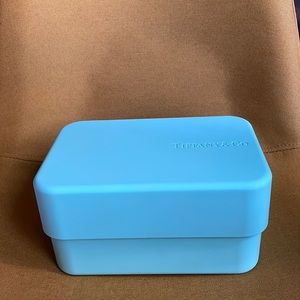 TIFFANY & CO // “BENTO BOX” 💙